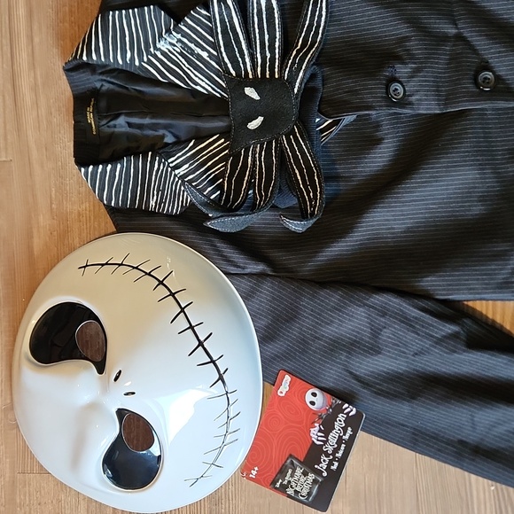Boys Jack Skellington Costume - Picture 3 of 3